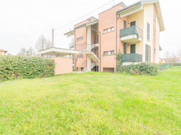 appartamento in vendita a Cornate d'Adda