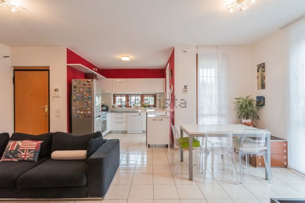 appartamento in vendita a Cornate d'Adda
