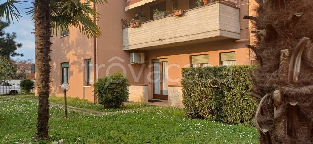 appartamento in vendita a Cornate d'Adda