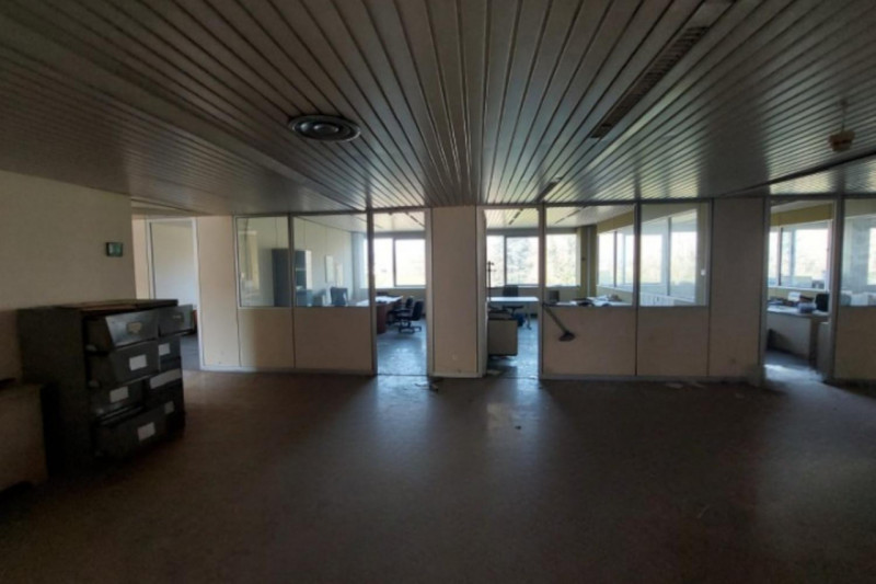 ufficio in vendita a Cornate d'Adda