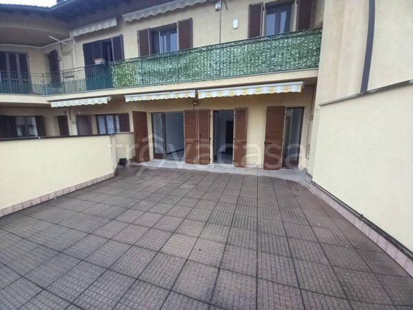 appartamento in vendita a Cornate d'Adda