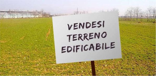 terreno edificabile in vendita a Cornate d'Adda