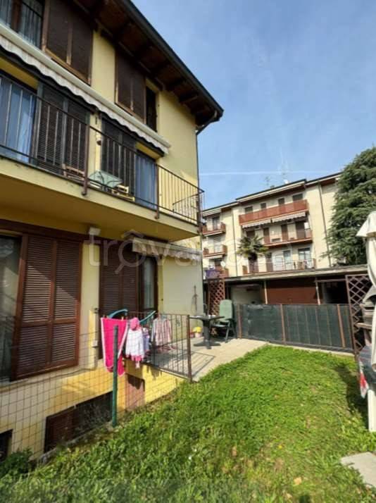 appartamento in vendita a Cornate d'Adda