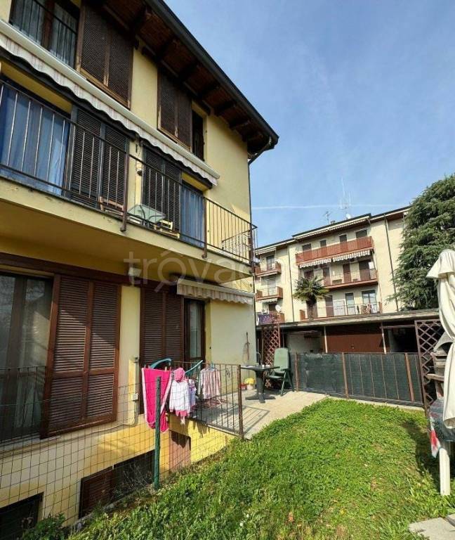 appartamento in vendita a Cornate d'Adda