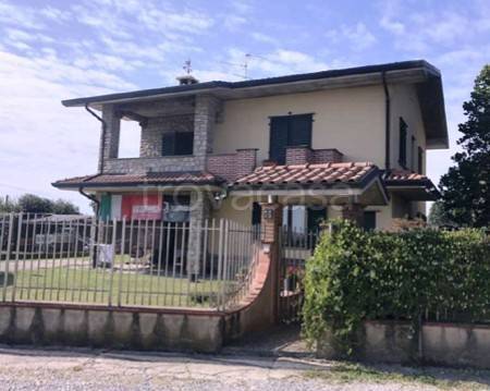 casa indipendente in vendita a Cornate d'Adda