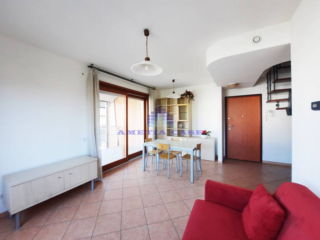 appartamento in vendita a Cornate d'Adda