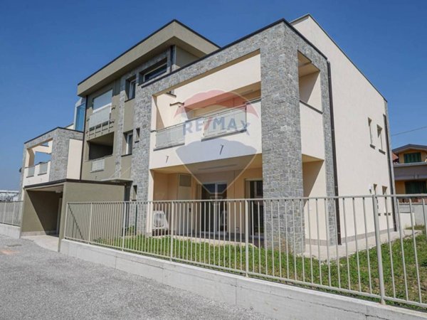 appartamento in vendita a Cornate d'Adda