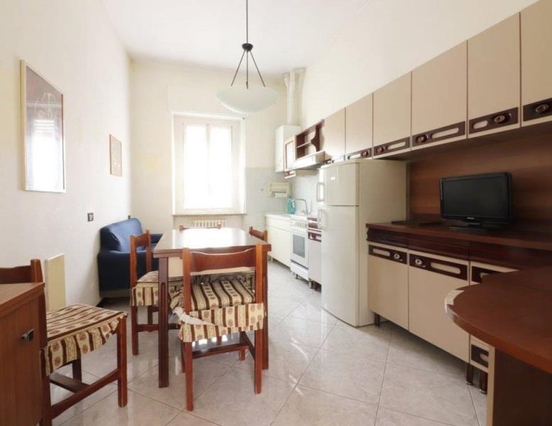 appartamento in vendita a Cornate d'Adda in zona Colnago