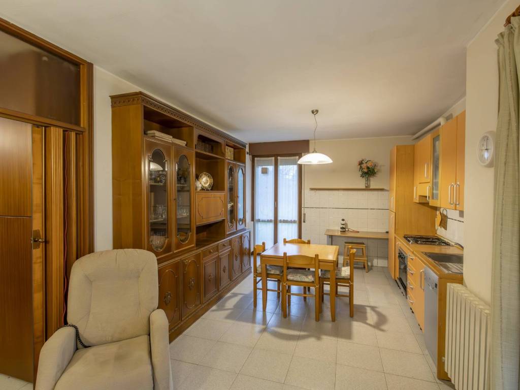 appartamento in vendita a Cornate d'Adda