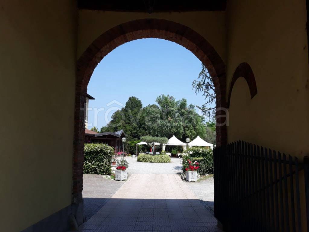 negozio in vendita a Cornate d'Adda