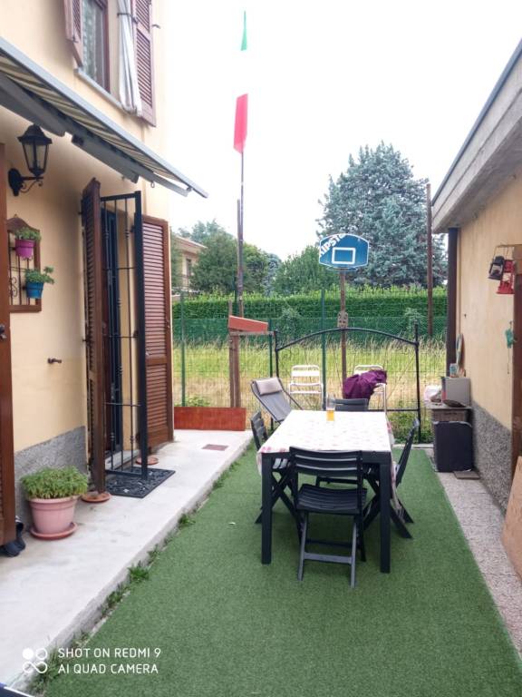 appartamento in vendita a Cornate d'Adda in zona Colnago