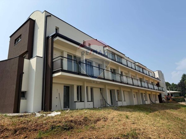appartamento in vendita a Cornate d'Adda in zona Colnago