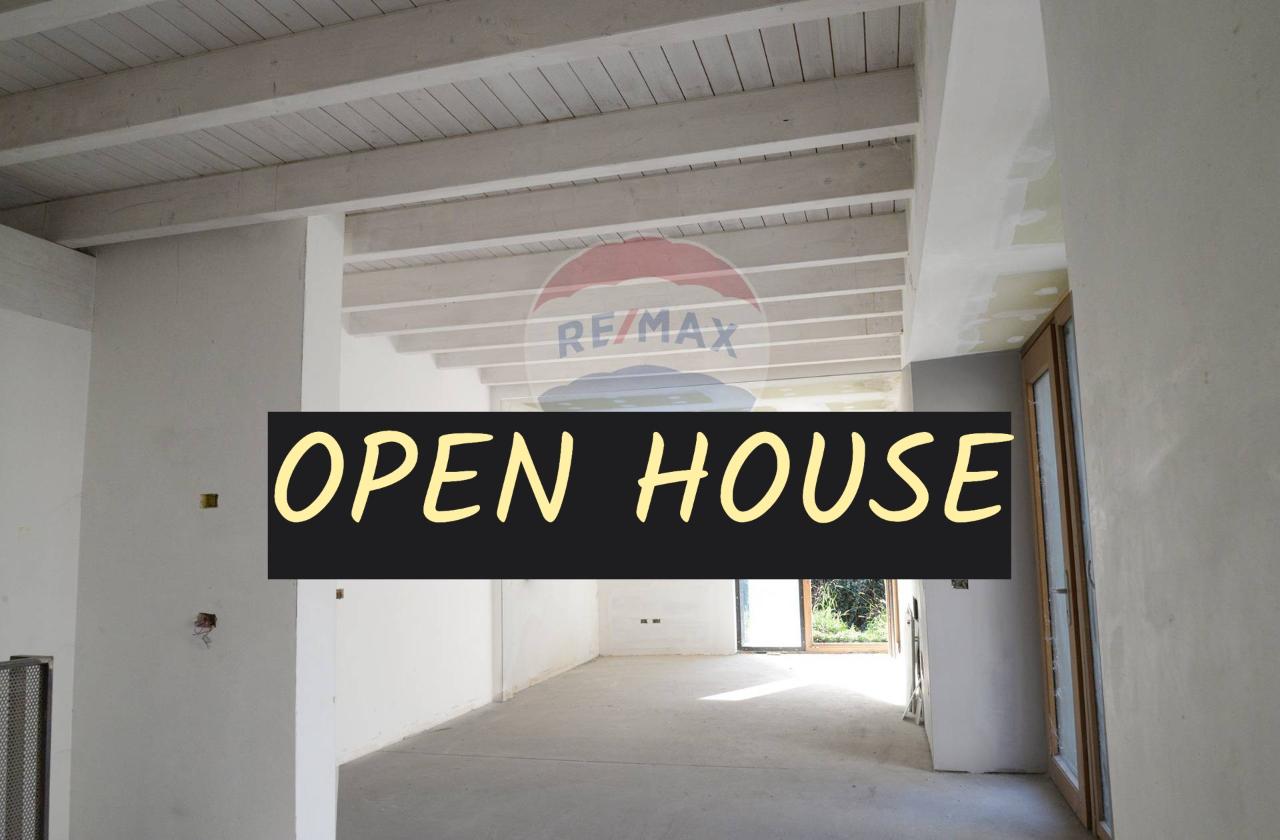 appartamento in vendita a Cornate d'Adda in zona Colnago