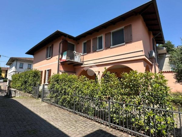 appartamento in vendita a Cornate d'Adda