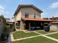 casa indipendente in vendita a Cornate d'Adda