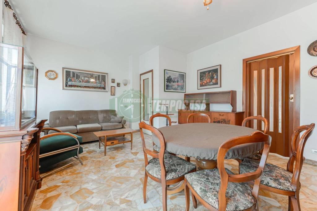 appartamento in vendita a Cornate d'Adda