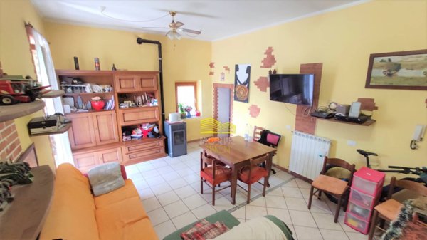 appartamento in vendita a Cornate d'Adda