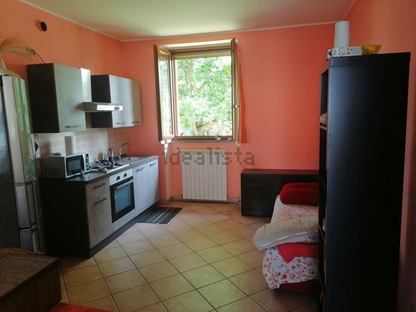 appartamento in vendita a Cornate d'Adda in zona Colnago