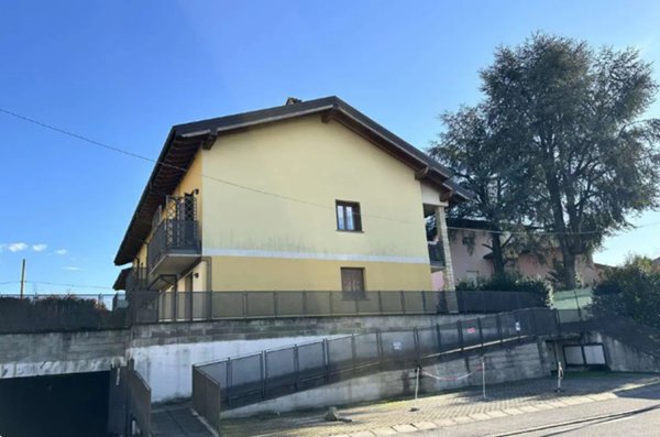 appartamento in vendita a Cornate d'Adda