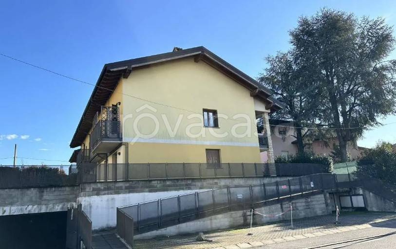 appartamento in vendita a Cornate d'Adda