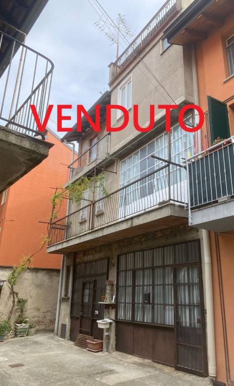 casa indipendente in vendita a Cornate d'Adda in zona Colnago