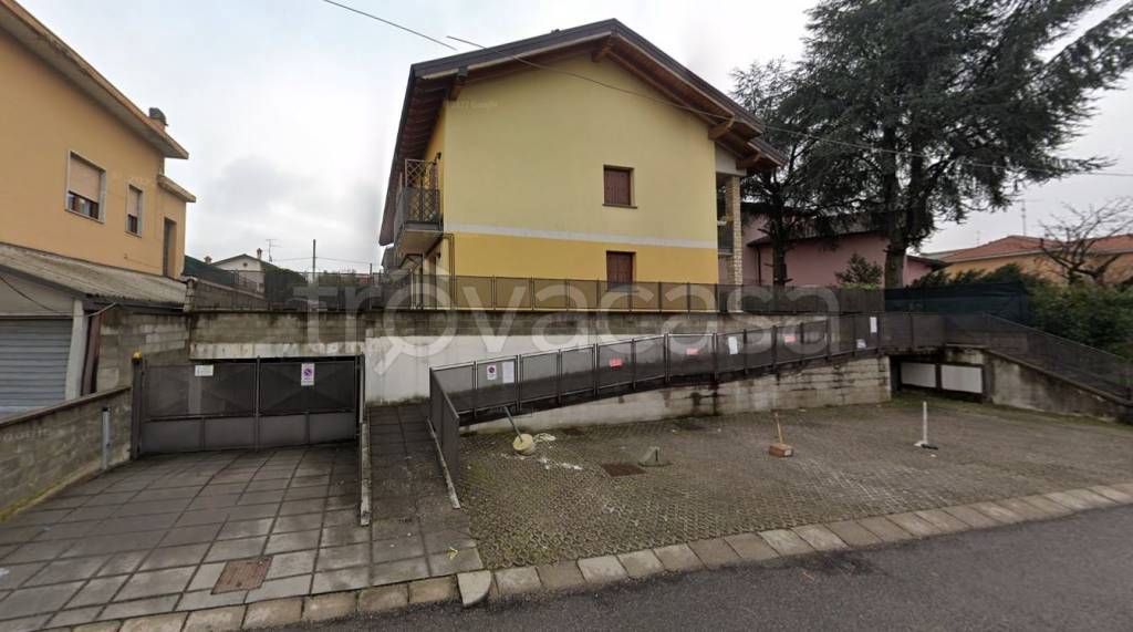 appartamento in vendita a Cornate d'Adda