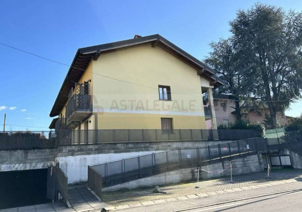 appartamento in vendita a Cornate d'Adda