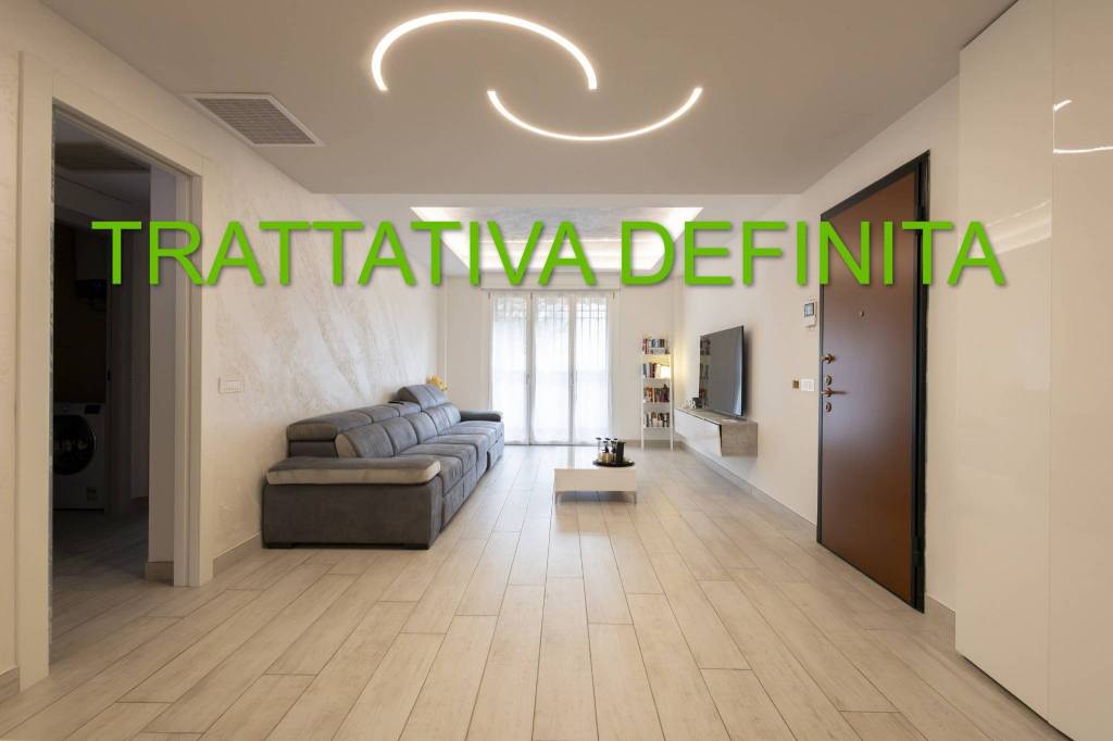 appartamento in vendita a Cornate d'Adda in zona Colnago