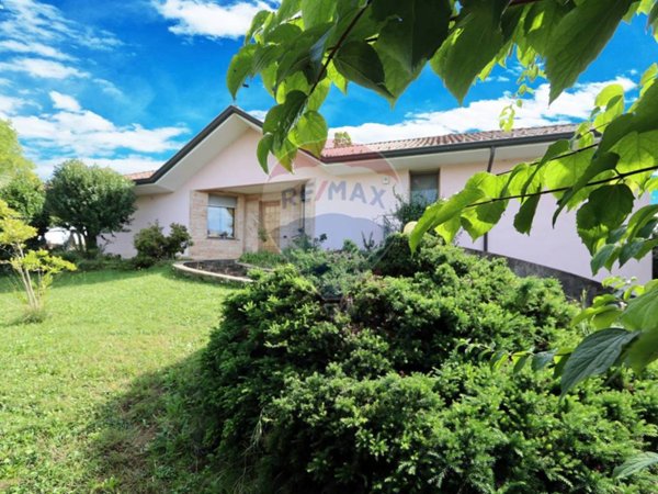 casa indipendente in vendita a Cornate d'Adda