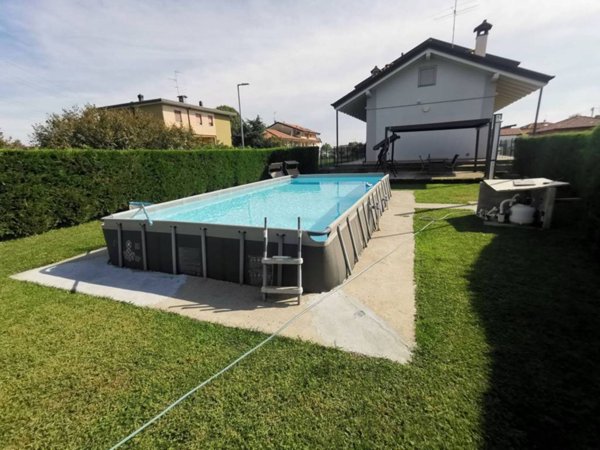 appartamento in vendita a Cornate d'Adda