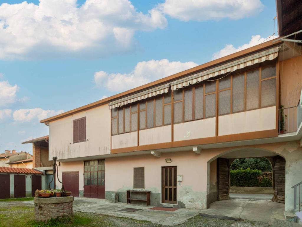 appartamento in vendita a Cornate d'Adda