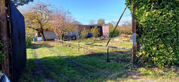 locale di sgombero in vendita a Cornate d'Adda