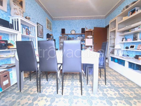 appartamento in vendita a Cornate d'Adda in zona Colnago