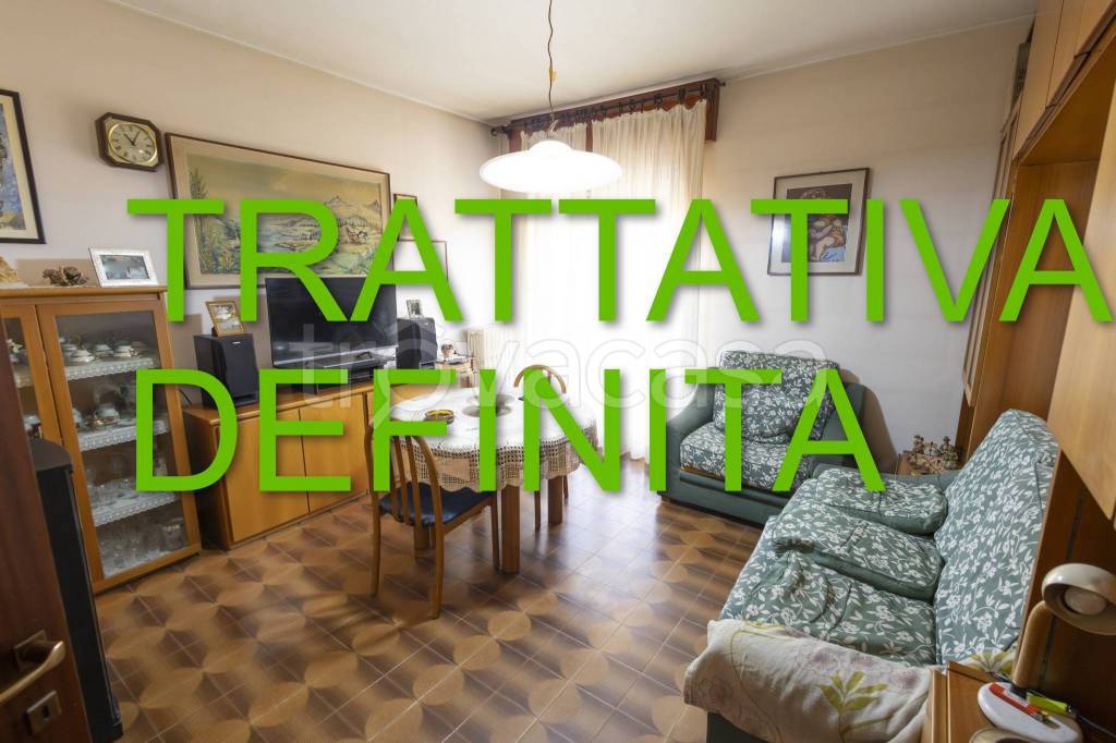 appartamento in vendita a Cornate d'Adda in zona Colnago