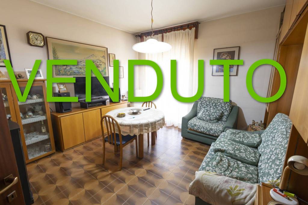 appartamento in vendita a Cornate d'Adda in zona Colnago