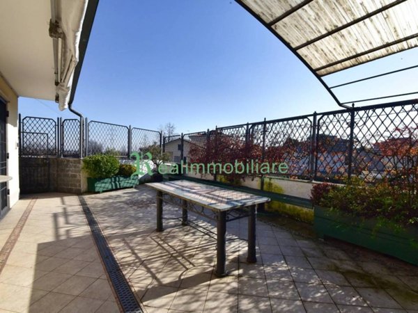 casa indipendente in vendita a Cornate d'Adda in zona Colnago