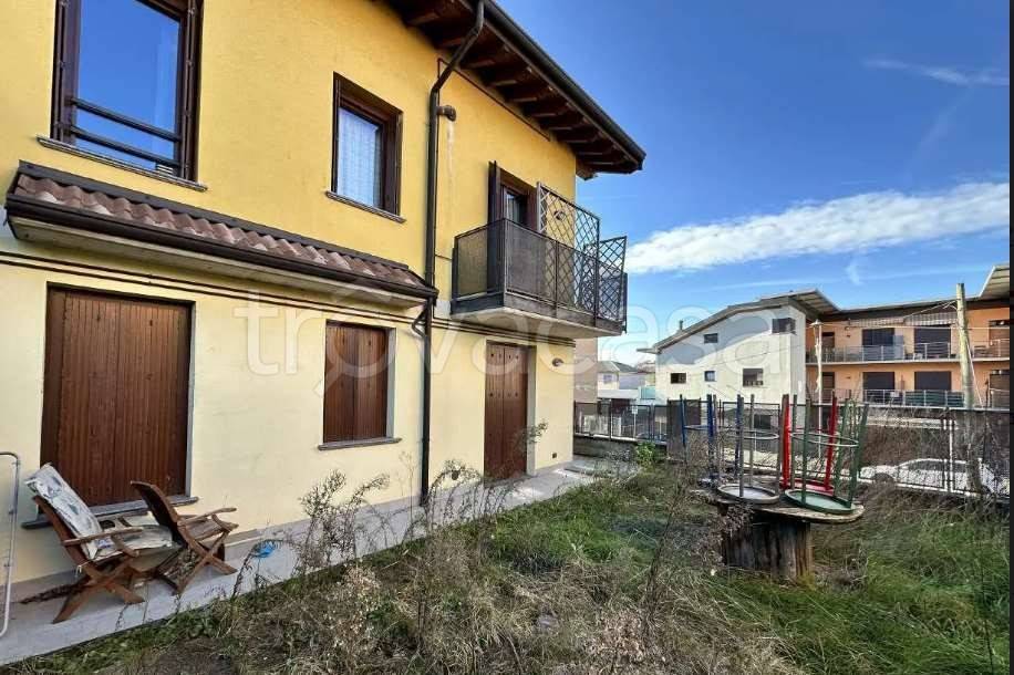 appartamento in vendita a Cornate d'Adda
