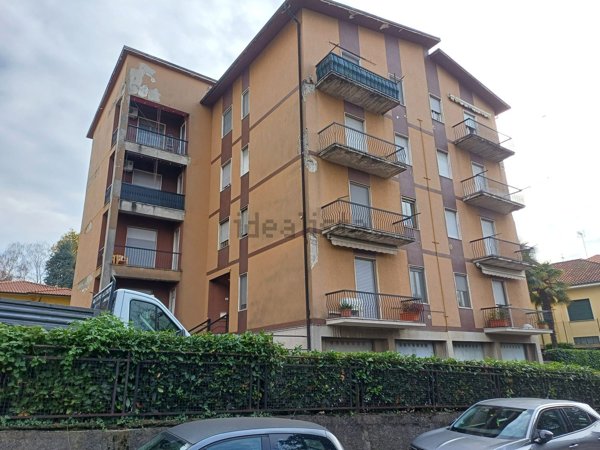 appartamento in vendita a Cornate d'Adda in zona Colnago