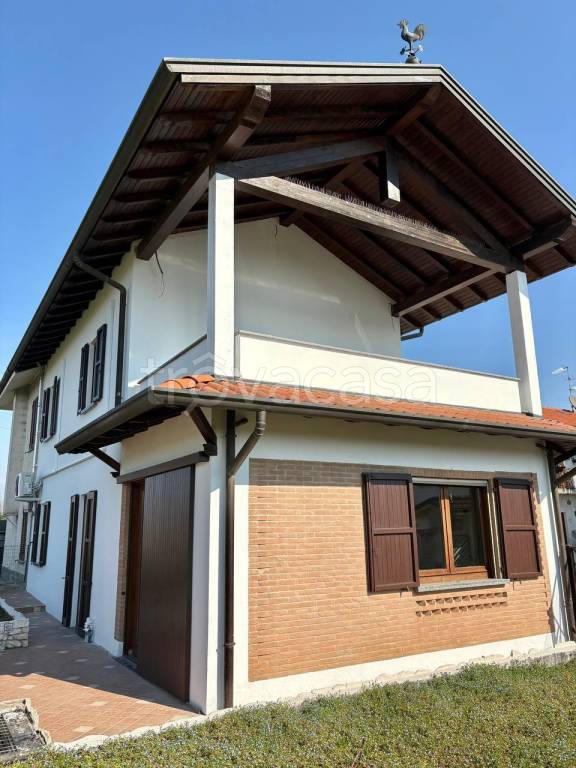 casa indipendente in vendita a Cornate d'Adda