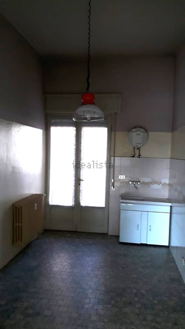 negozio in vendita a Cornate d'Adda