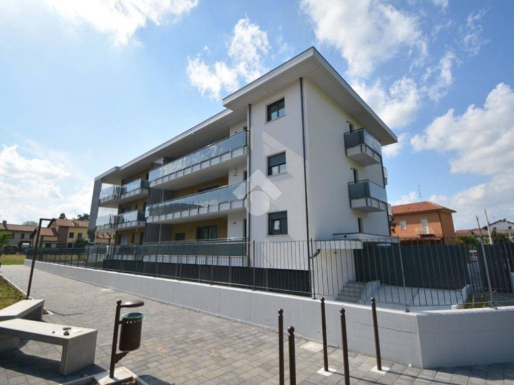 appartamento in vendita a Cornate d'Adda