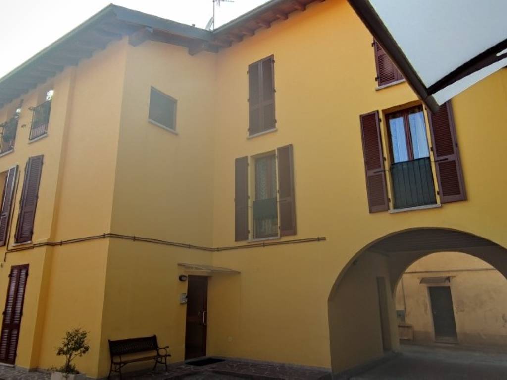 appartamento in vendita a Cornate d'Adda