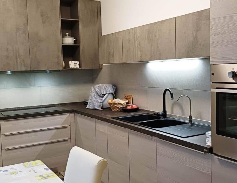 appartamento in vendita a Cornate d'Adda in zona Porto d'Adda