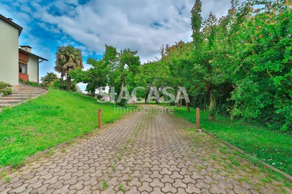 casa indipendente in vendita a Cornate d'Adda