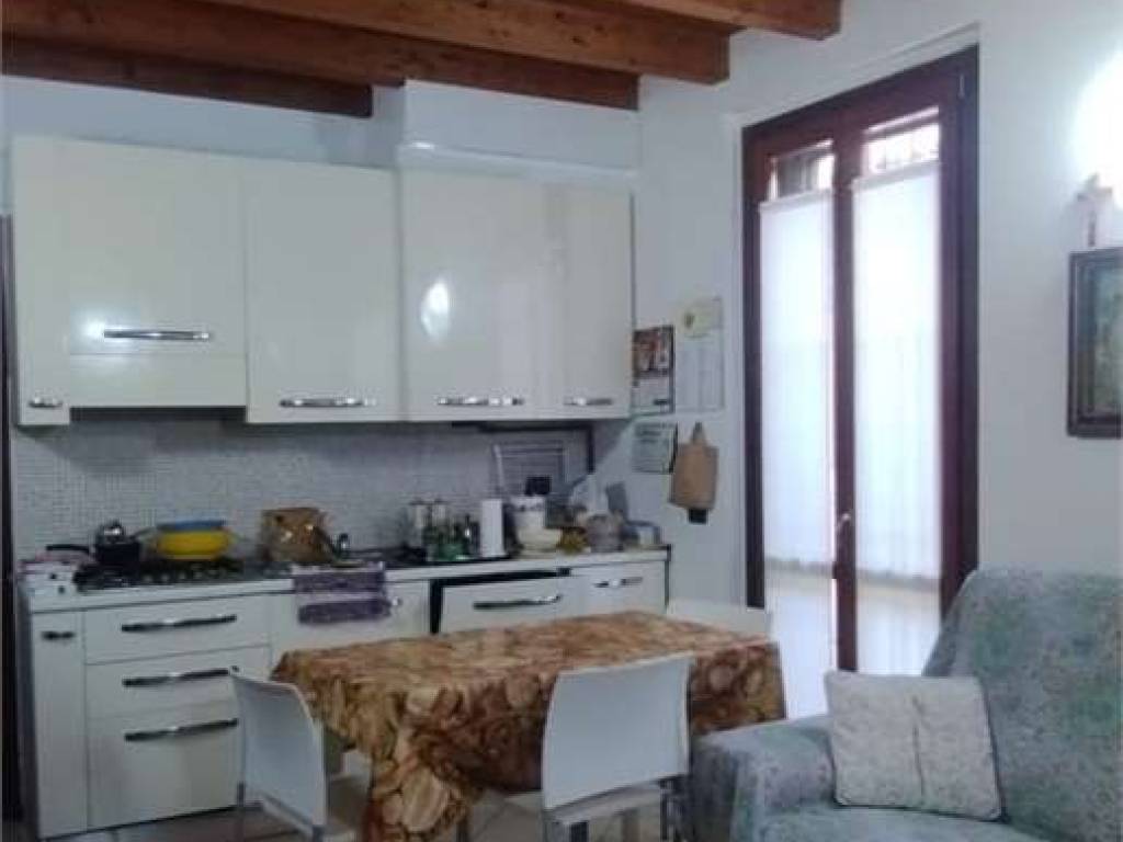 appartamento in vendita a Cornate d'Adda