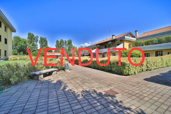 appartamento in vendita a Cornate d'Adda