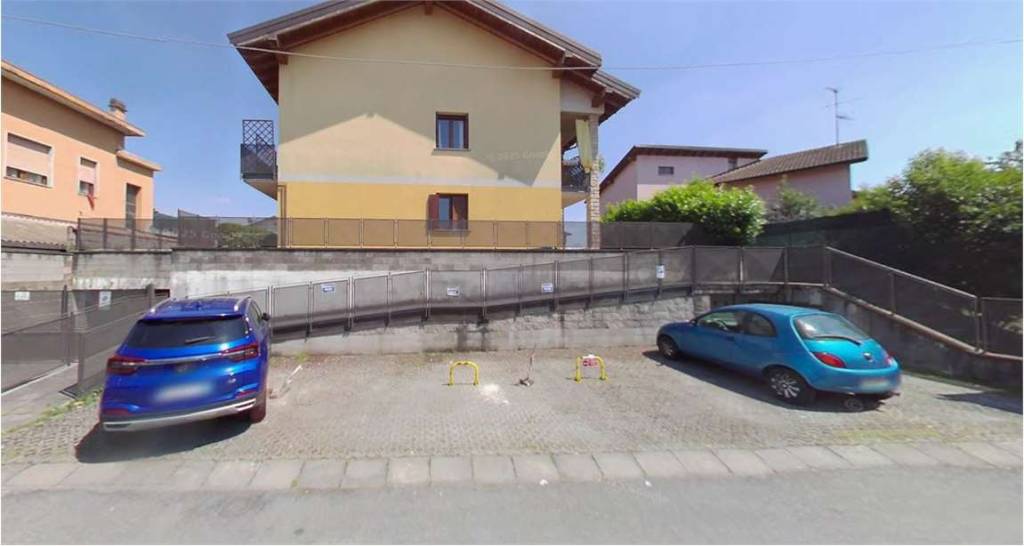 terreno edificabile in vendita a Cornate d'Adda