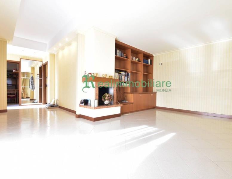 casa indipendente in vendita a Cornate d'Adda in zona Colnago