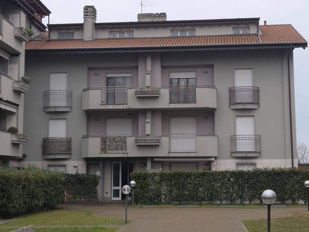 appartamento in vendita a Cornate d'Adda
