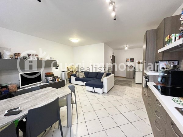 appartamento in vendita a Cornate d'Adda in zona Porto d'Adda